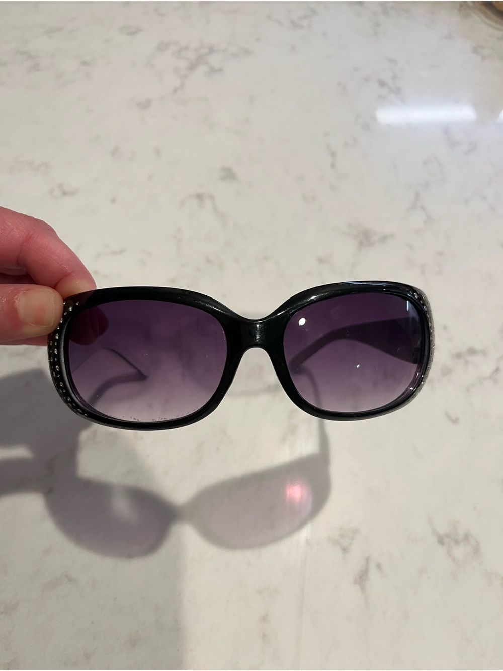 Women's Black Frame Sunglasses with Purple Gradient Lenses